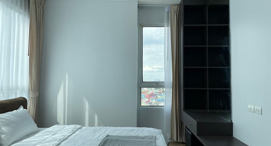 Condo en alquiler de 3 habitaciones en Khlong Toei, Bangkok