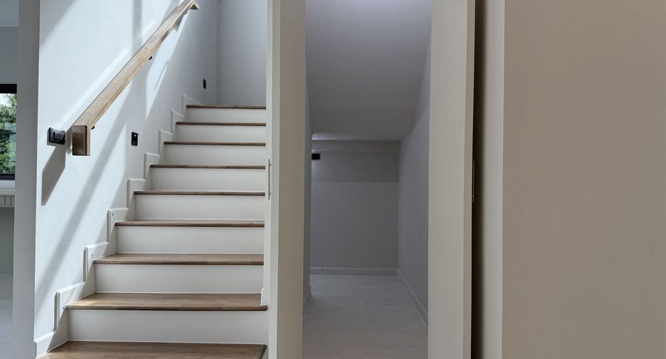 Haus zum Kauf und zur Miete mit 4 Zimmer in Bang Phli, Samut Prakan