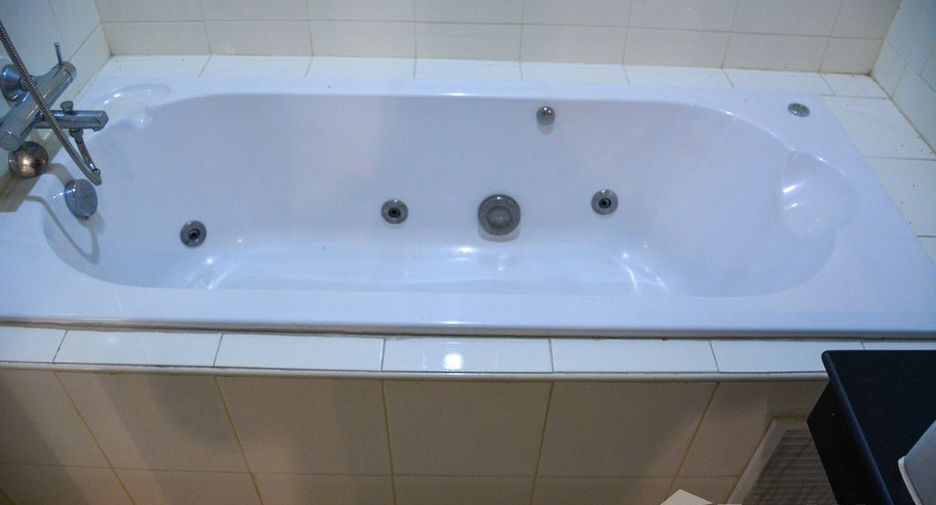 For sale 2 bedrooms condo in Watthana, Bangkok