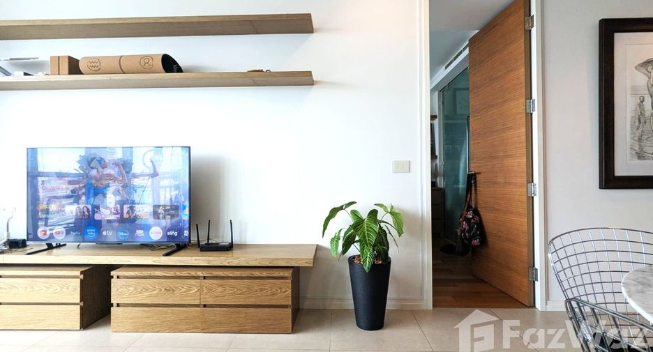 For sale 1 Beds condo in Sathon, Bangkok