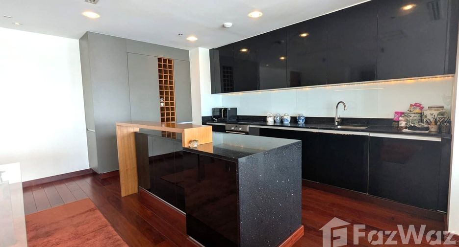 Wohnung zum Kauf mit 2 Zimmer in Sathon, Bangkok