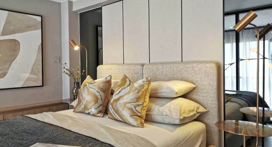 Condo en alquiler de 1 habitaciones en Sathon, Bangkok