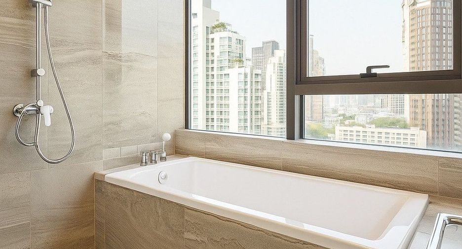 For sale 2 bedrooms condo in Khlong Toei, Bangkok