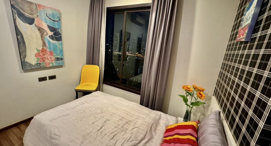 À vendre 2 chambres condo à Khlong Toei, Bangkok