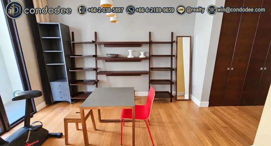 For sale 2 bedrooms condo in Watthana, Bangkok
