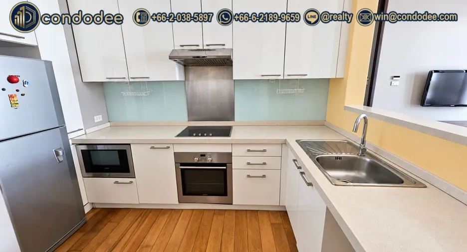 For sale 2 bedrooms condo in Watthana, Bangkok