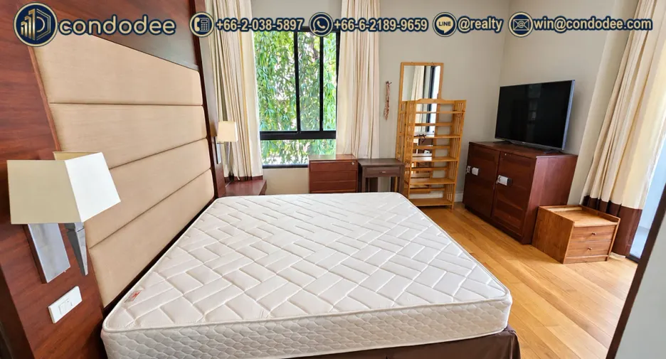For sale 2 bedrooms condo in Watthana, Bangkok