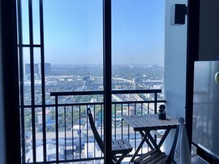 For sale 1 bed condo in Phra Pradaeng, Samut Prakan