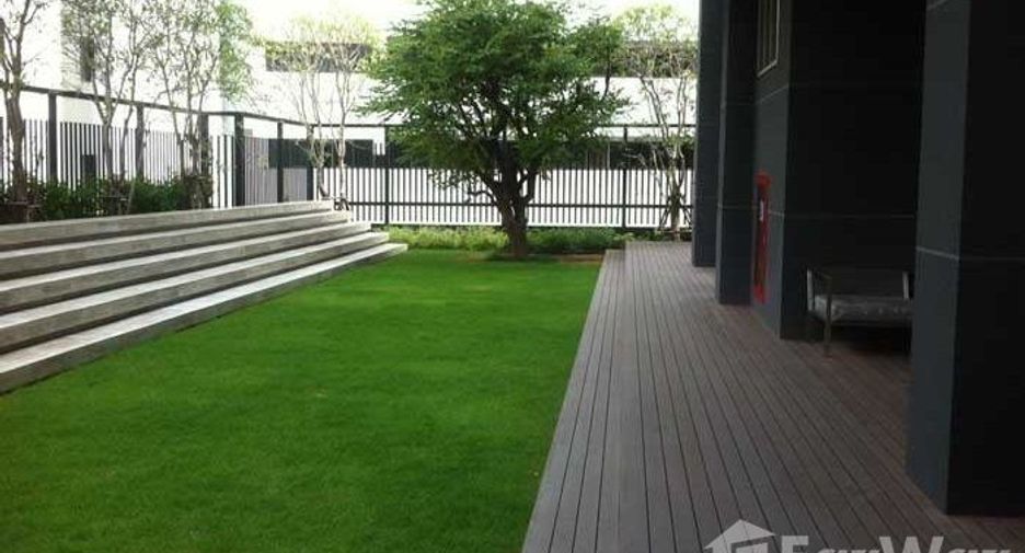 ขาย 2 ห้องนอน คอนโด ใน วัฒนา, กรุงเทพฯ