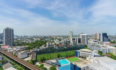 ขาย 2 ห้องนอน คอนโด ใน คลองเตย, กรุงเทพฯ