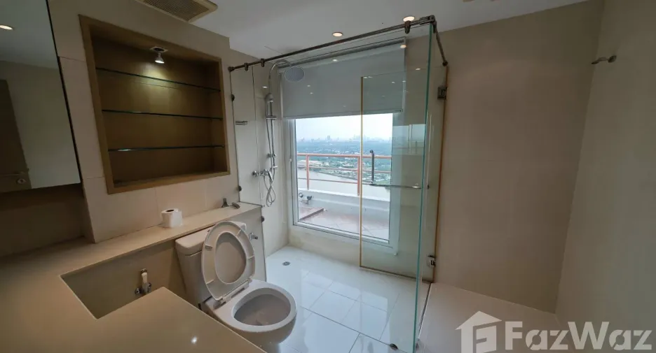 For sale and for rent 2 bedrooms condo in Yan Nawa, Bangkok