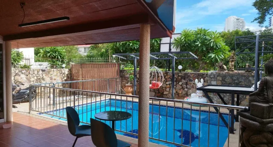 For sale and for rent 3 bedrooms villa in Bang Lamung, Chonburi