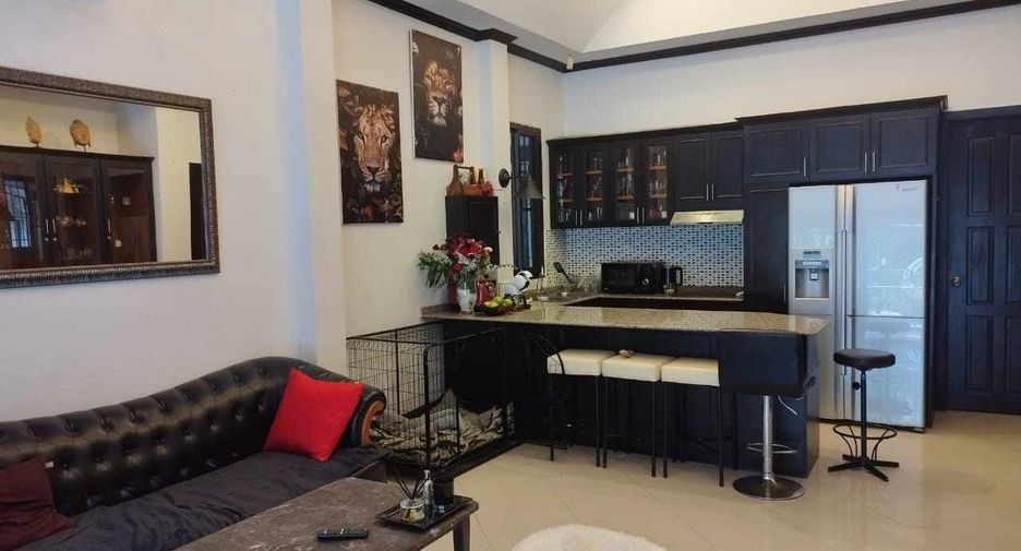 For sale and for rent 3 bedrooms villa in Bang Lamung, Chonburi