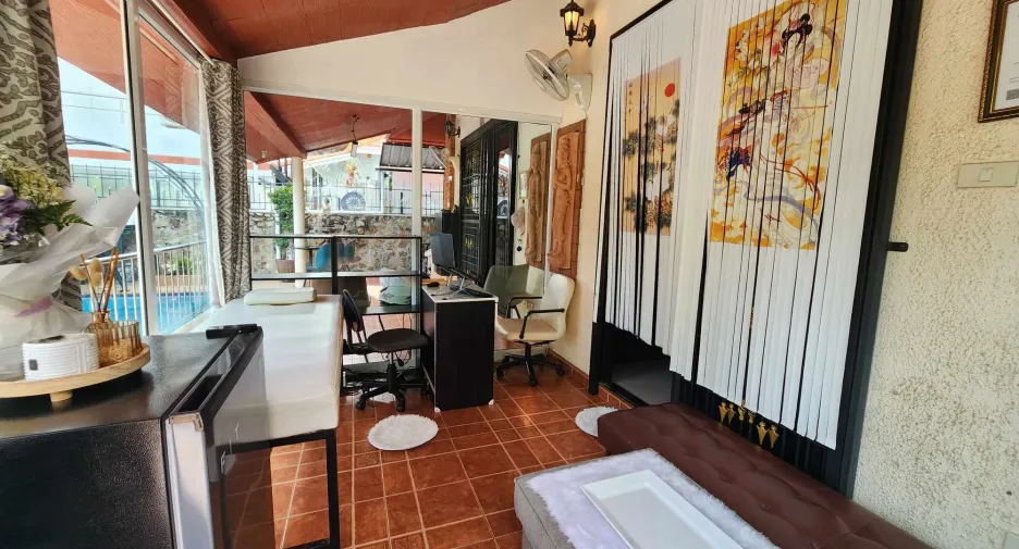 For sale and for rent 3 bedrooms villa in Bang Lamung, Chonburi