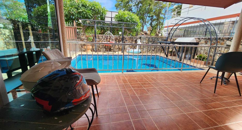 For sale and for rent 3 bedrooms villa in Bang Lamung, Chonburi