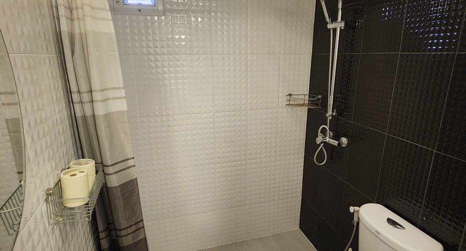 For sale and for rent 3 bedrooms villa in Bang Lamung, Chonburi