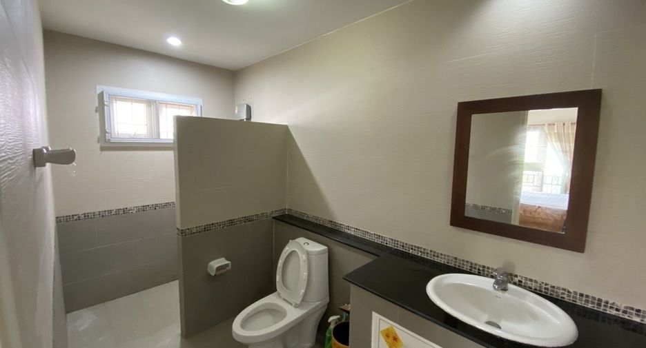 For sale and for rent 4 bedrooms house in Hang Dong, Chiang Mai