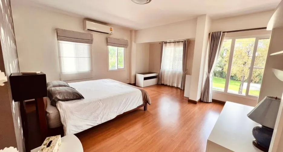 For sale and for rent 5 bedrooms house in Hang Dong, Chiang Mai