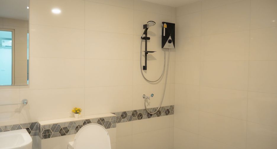 For sale 2 bedrooms condo in Mueang Chiang Mai, Chiang Mai