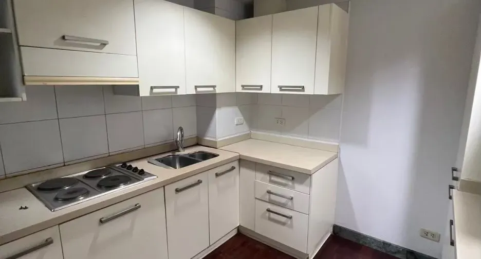 For sale and for rent 3 bedrooms condo in Pathum Wan, Bangkok