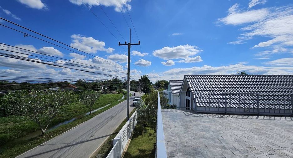 For sale and for rent 3 bedrooms villa in Hang Dong, Chiang Mai
