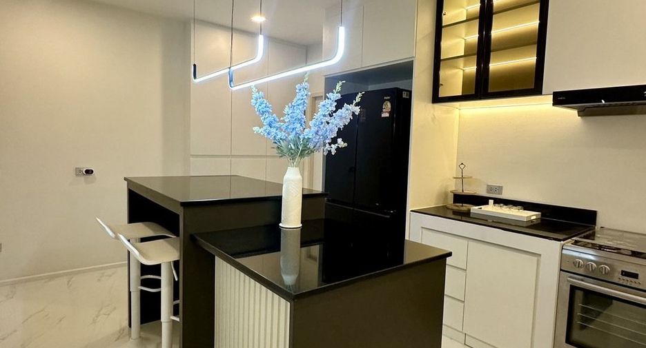 ขาย และ ให้เช่า 5 ห้องนอน บ้านเดี่ยว ใน หางดง, เชียงใหม่