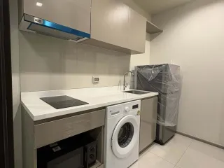 For rent 2 bedrooms condo in Phra Khanong, Bangkok