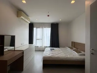 For rent 2 bedrooms condo in Phra Khanong, Bangkok