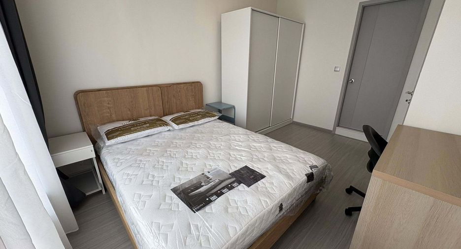 Аренда 2 спальни кондо в Пхра Кханонг, Бангкок
