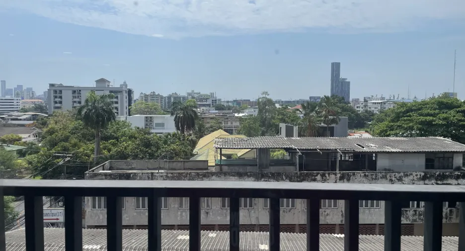 For rent 1 bed condo in Khlong Toei, Bangkok
