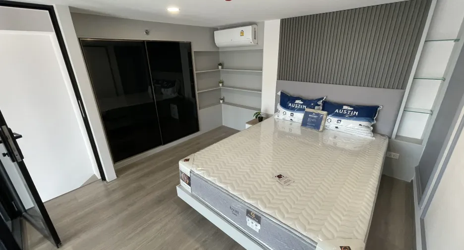 For rent 1 bed condo in Khlong Toei, Bangkok