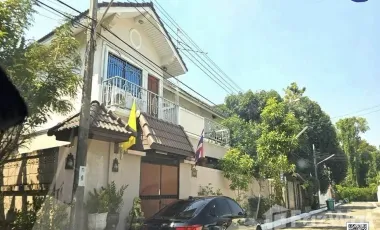 出售 5 卧室 独立屋 在 Suan Luang, 曼谷