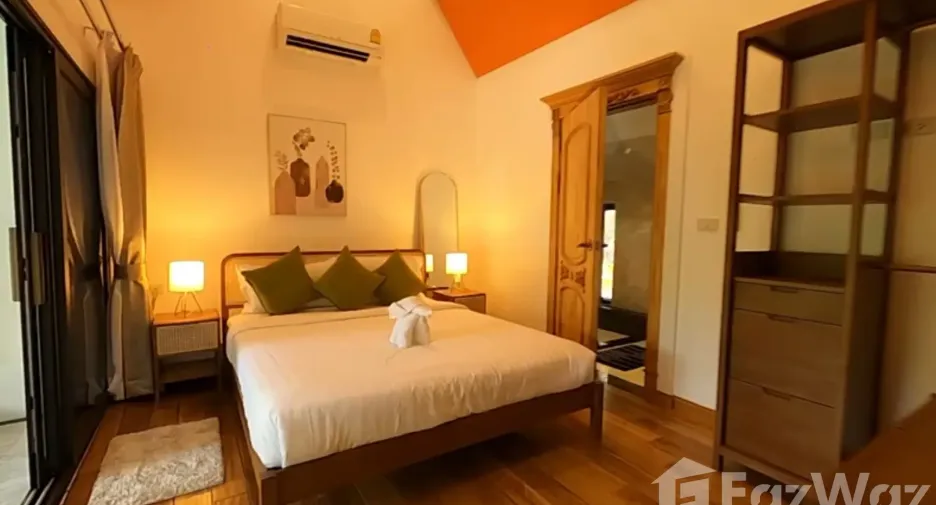 Villa zum Kauf mit 5 Zimmer in Mueang Phuket, Phuket