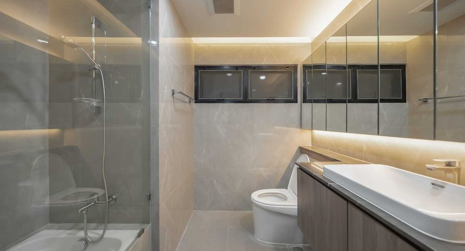 For sale 3 bedrooms condo in Bang Na, Bangkok