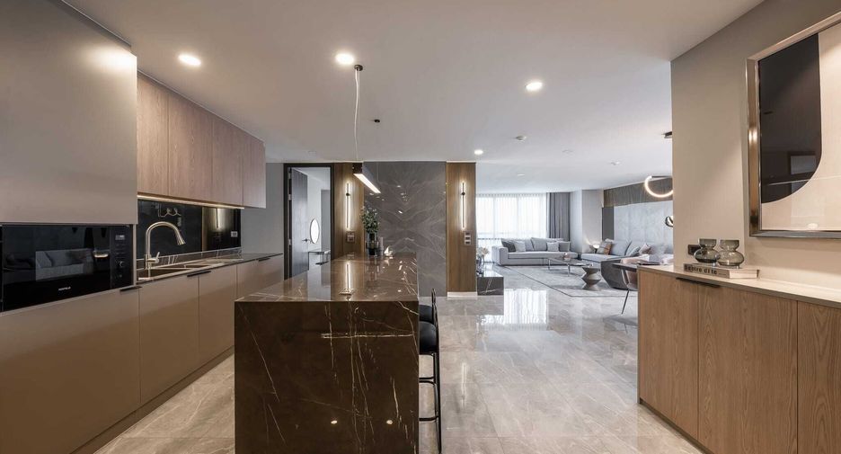 For sale 3 bedrooms condo in Bang Na, Bangkok
