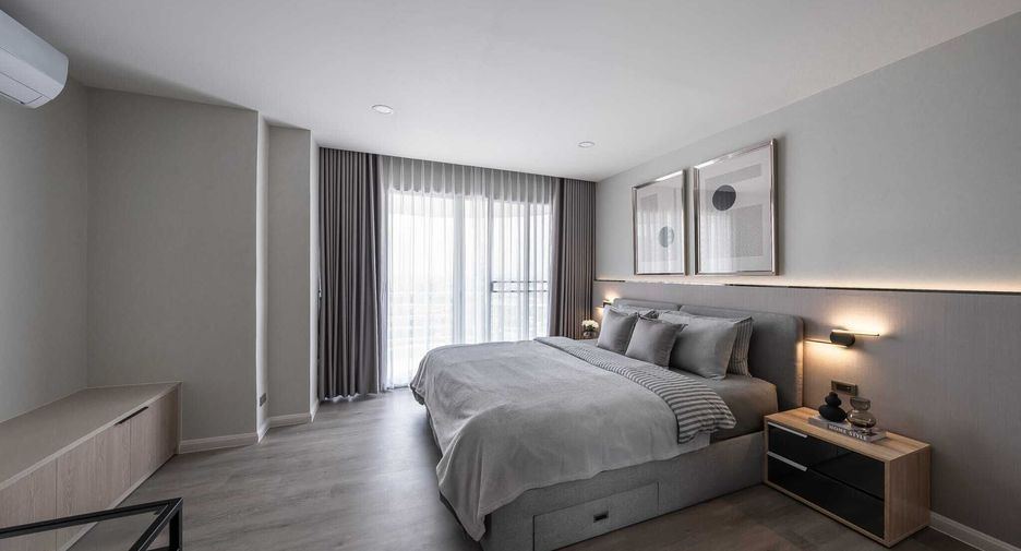 For sale 3 bedrooms condo in Bang Na, Bangkok