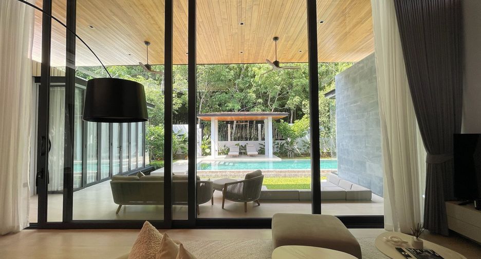 For sale and for rent 4 bedrooms villa in Thalang, Phuket