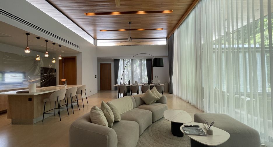 For sale and for rent 4 bedrooms villa in Thalang, Phuket