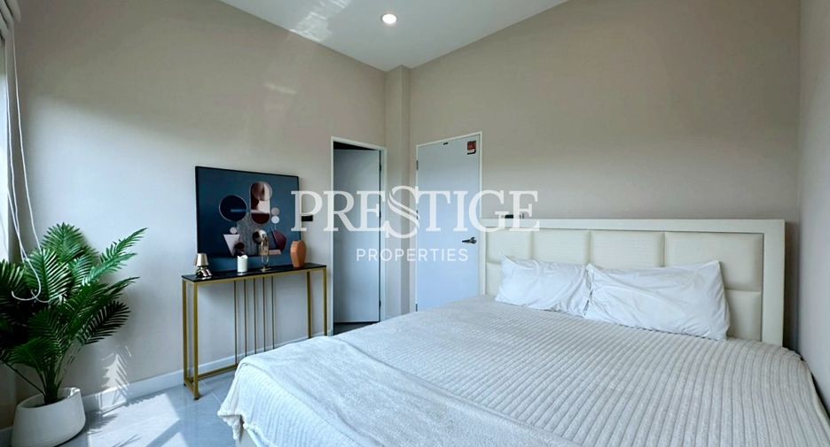 Haus zur Miete mit 4 Zimmer in Bang Lamung, Chonburi