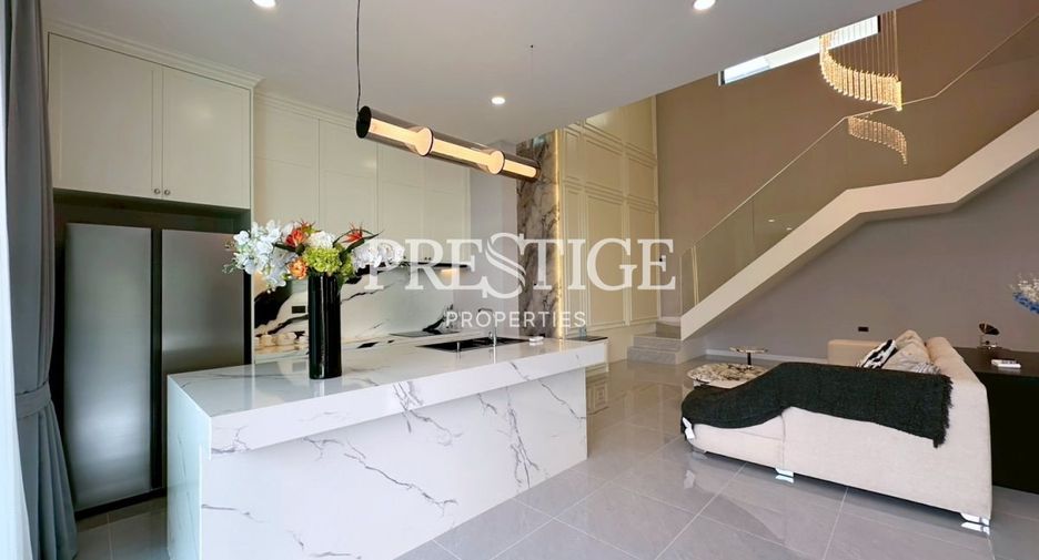 Haus zur Miete mit 4 Zimmer in Bang Lamung, Chonburi