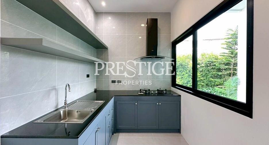 Haus zur Miete mit 4 Zimmer in Bang Lamung, Chonburi