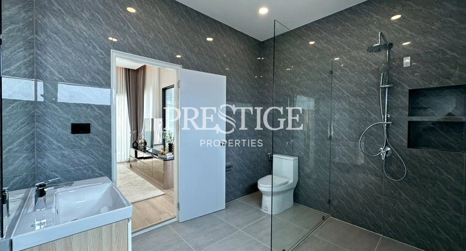 Haus zur Miete mit 4 Zimmer in Bang Lamung, Chonburi