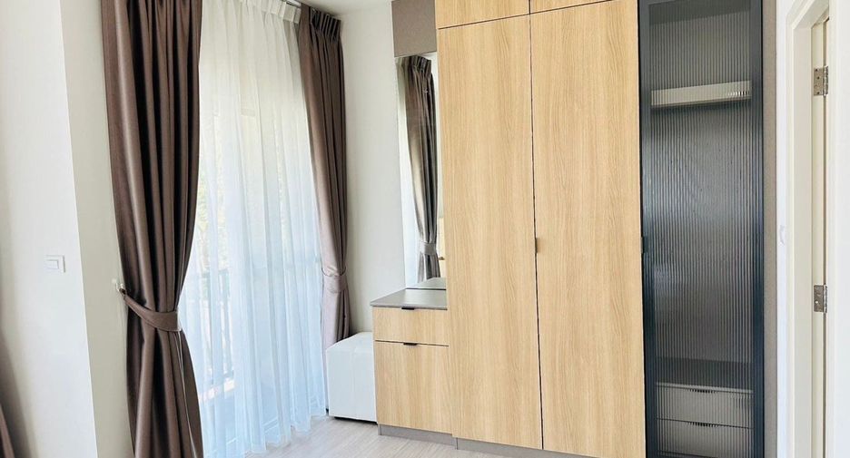 For rent 4 bedrooms house in Mueang Phuket, Phuket