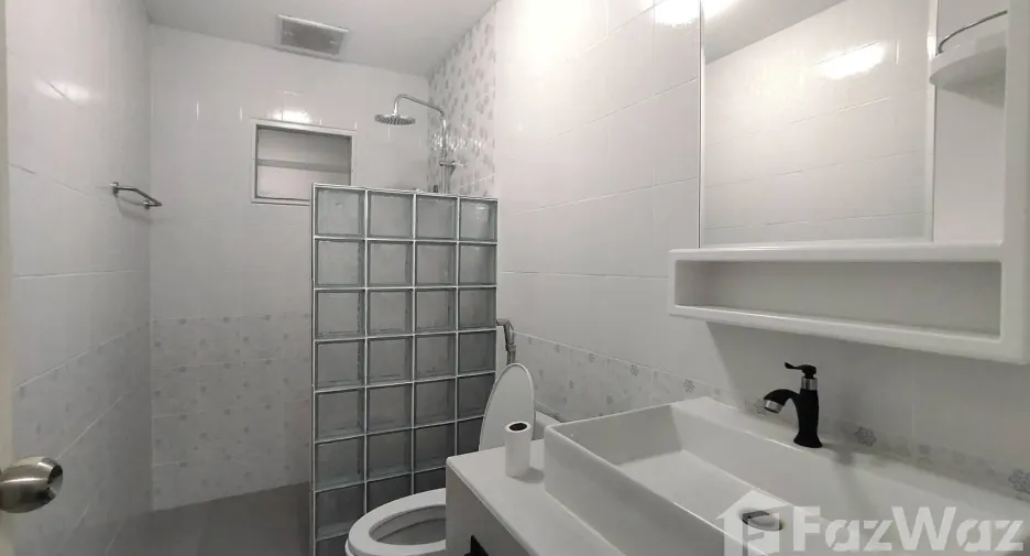 For rent 4 bedrooms house in Hang Dong, Chiang Mai