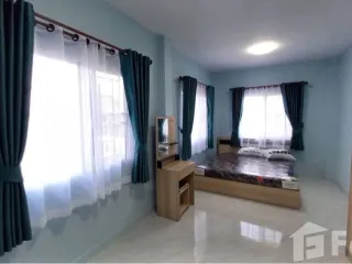 Аренда 4 спальни дом в Ханг Донг, Чианг Маи