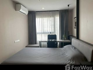 For rent 2 bedrooms condo in Bang Rak, Bangkok