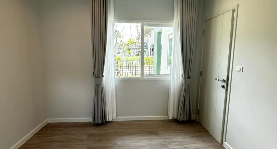 Haus zur Miete mit 4 Zimmer in Mueang Phuket, Phuket