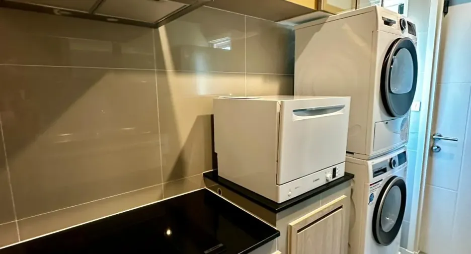 Haus zur Miete mit 4 Zimmer in Mueang Phuket, Phuket