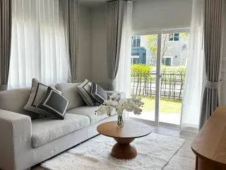 For rent 4 bedrooms house in Mueang Phuket, Phuket