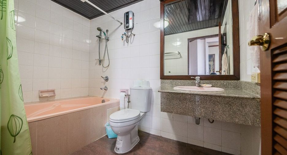 For sale 2 bedrooms condo in Bang Lamung, Chonburi